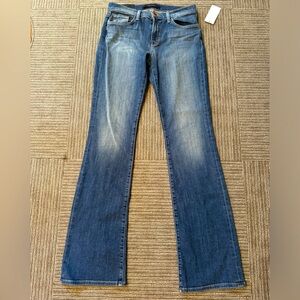 New with tags J Brand Betty Mid Rise Bootcut denim